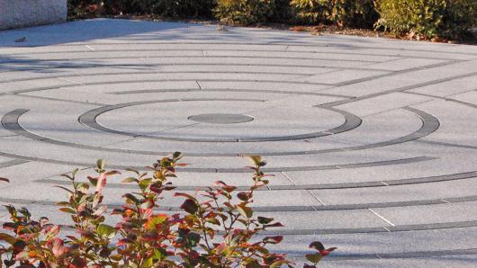 Photo of labyrinth at Harvard Divinity School.