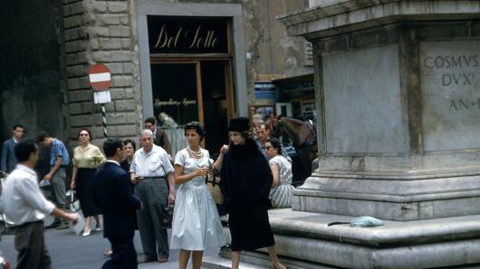 street scene in 1950s