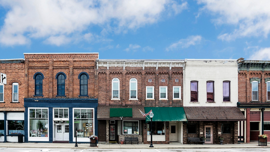 Image of downtown Main Street row of commercial brick buildings