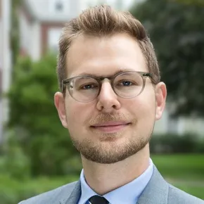 Headshot of Rembrand Koning 