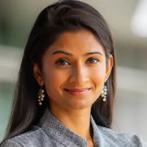 Photo of Shriya Srinivasan